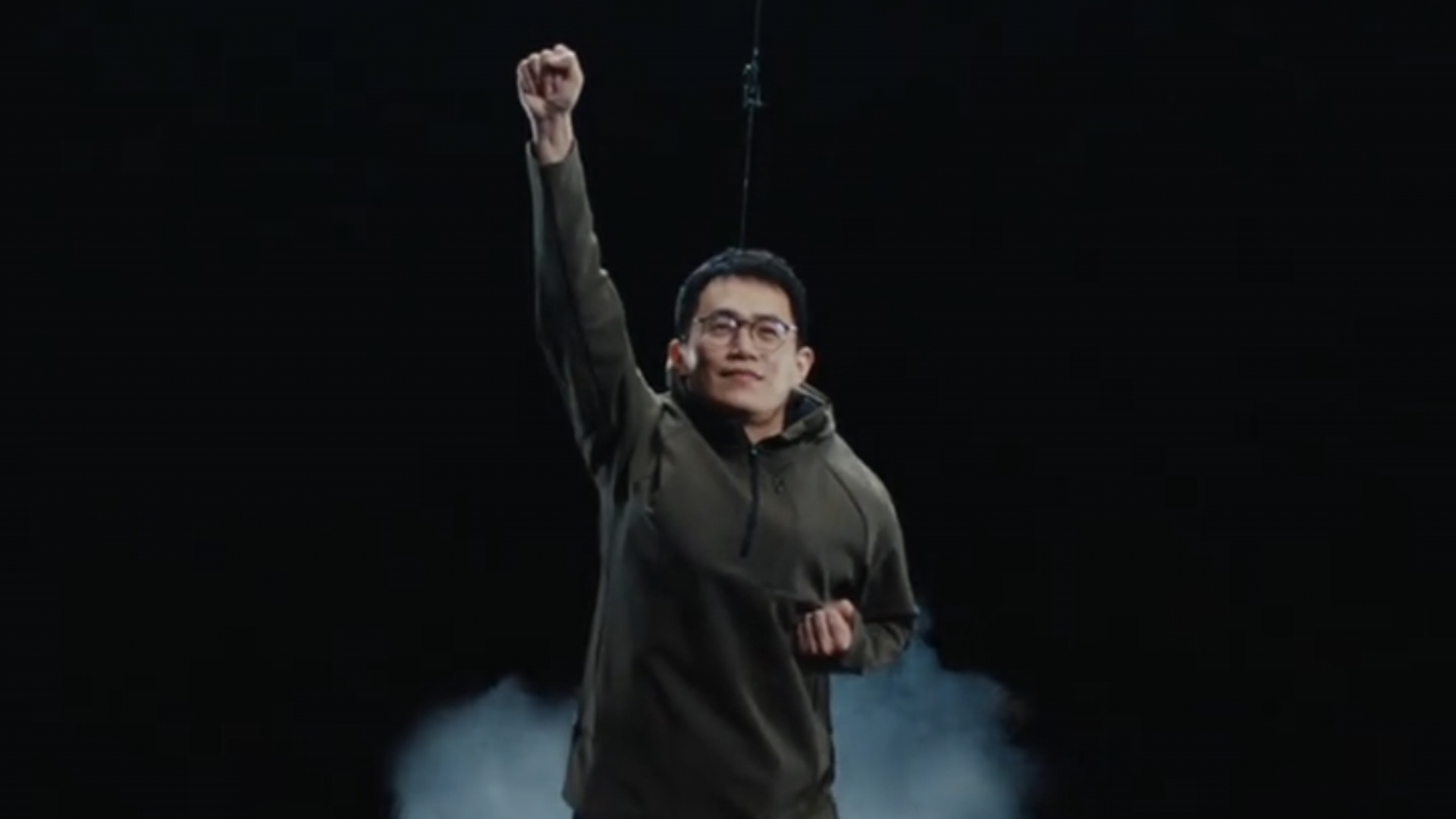 王腾为了金属中框，也是拼了