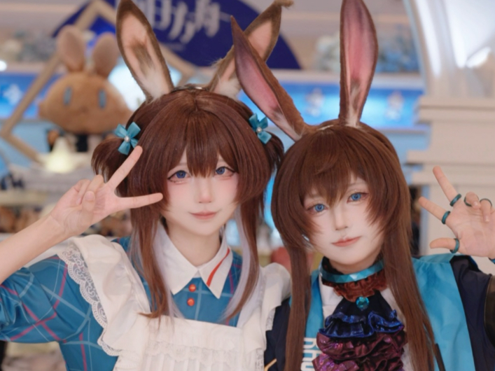 视频中有几只兔兔