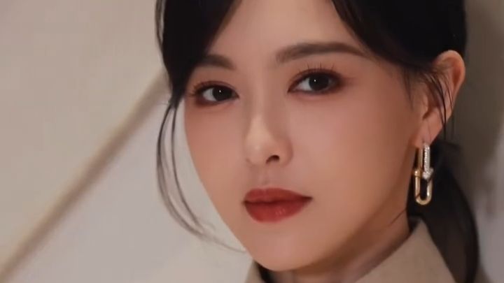 星汁鉴赏 唐嫣 顶级御姐主人级别