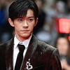 戛纳主竞赛《狂野时代》首映红毯 易烊千玺 舒淇 李庚希 毕赣