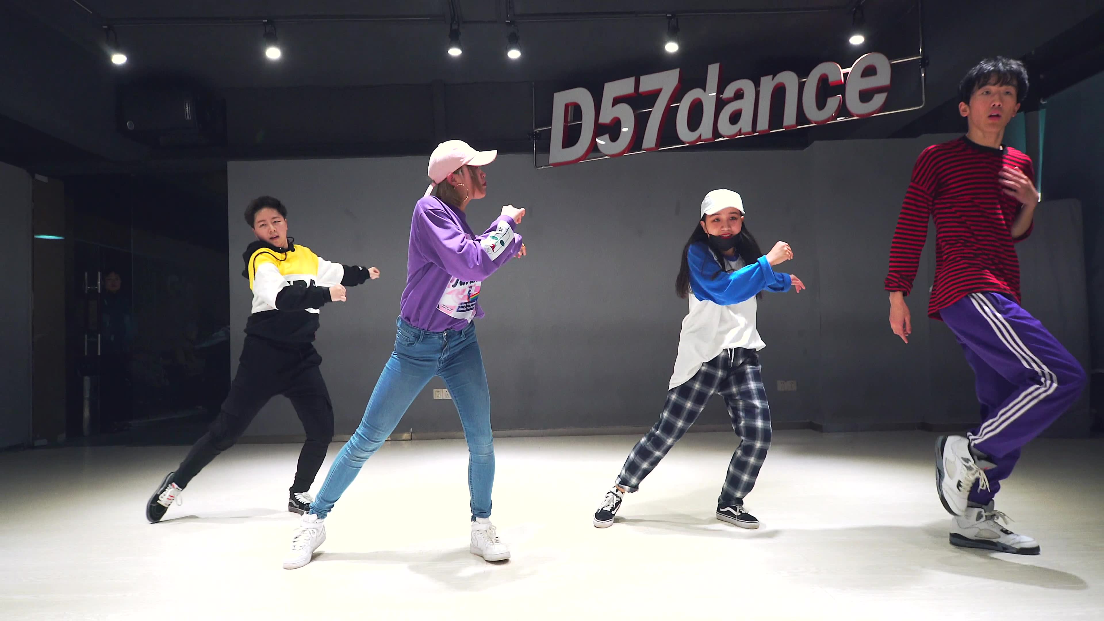 【d57 dance studio】——d舞区超人气外教导师(日本)