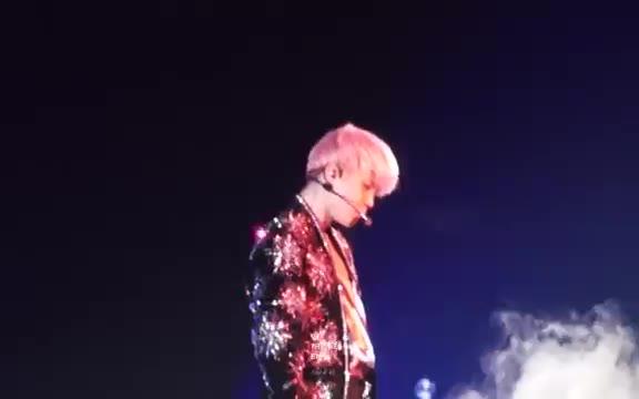 朴智旻朴智旻solo曲lie舞台直拍特辑持续更新
