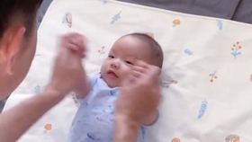 宝宝几个月会伸舌头玩 5d6afb71a648e78ece00737dc6567a7cf3419b29.jpg@280w_158h_1c_100q.jpg