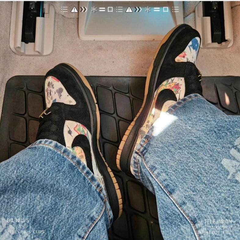 孔刘阿加西更新自己ins账号为大家展示他的鞋子