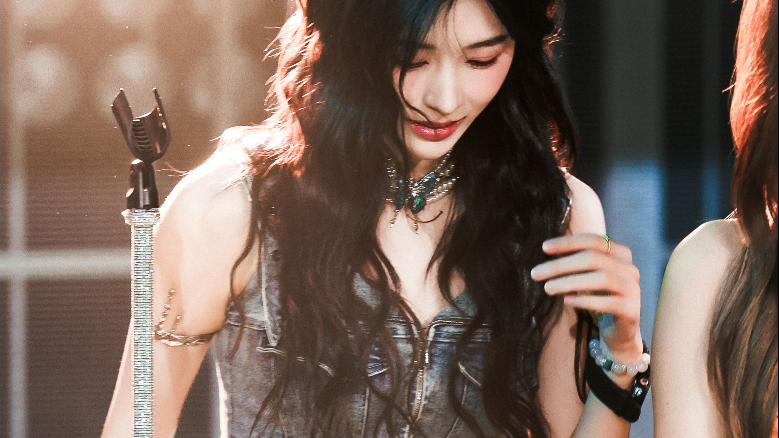 Wen Ruoqi][Half-time] 250823『Youth Undefeated』Focus [4k60p]