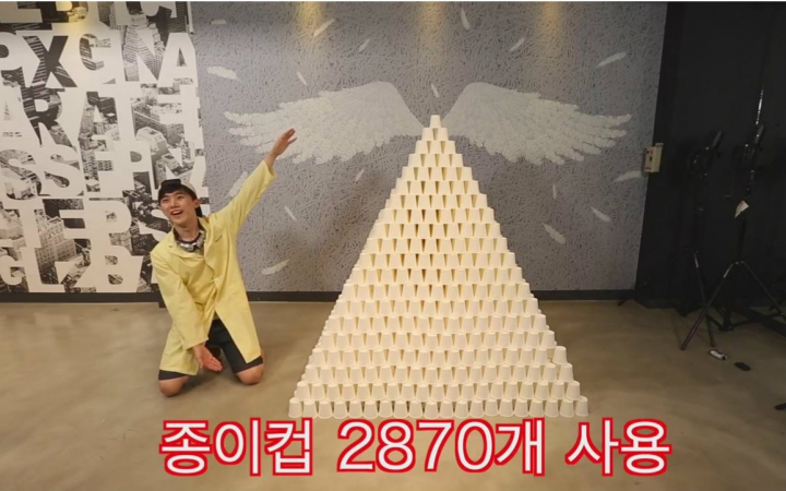 【heopop】2870纸杯建立金字塔