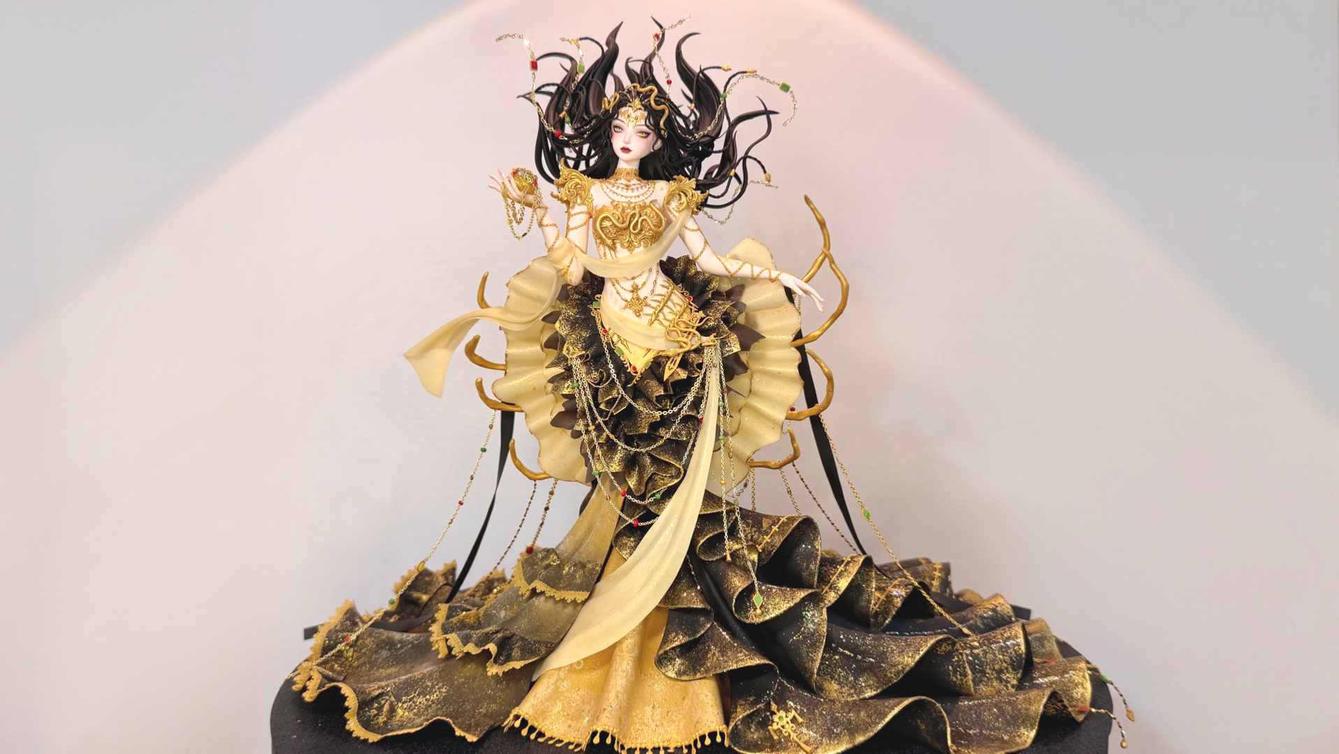 美杜莎三千年从未停止过凝视~