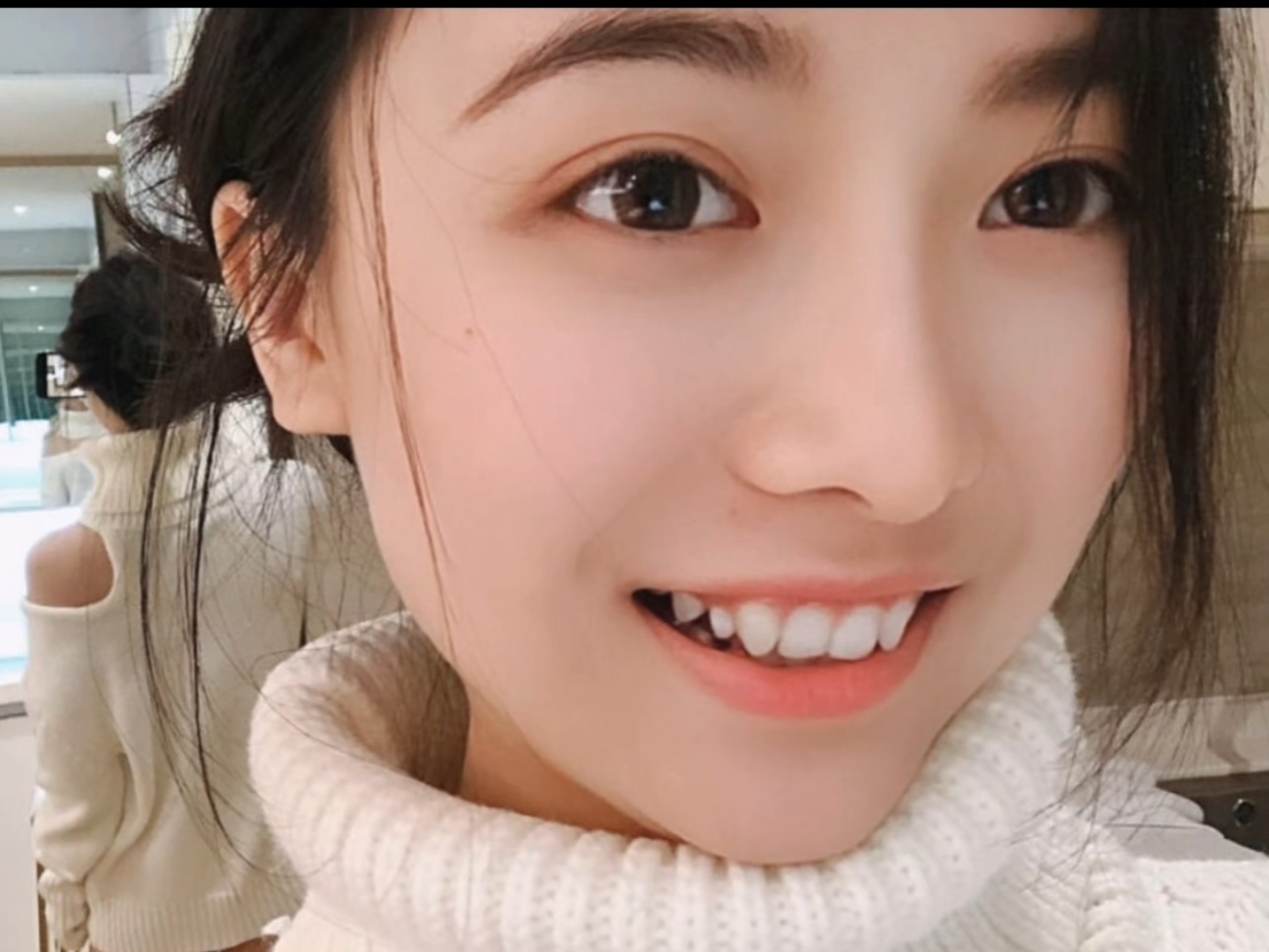 Sichuan Media University Flower