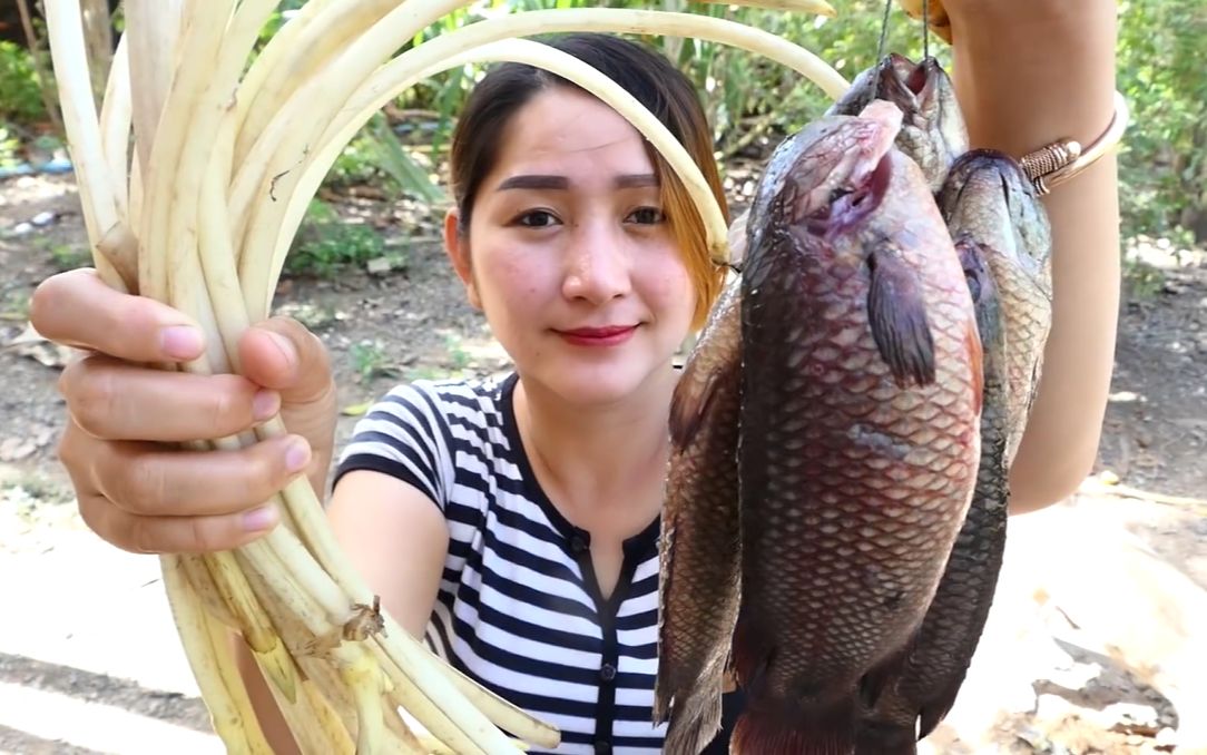 【乡村美食】鲜香的莲藕鱼汤