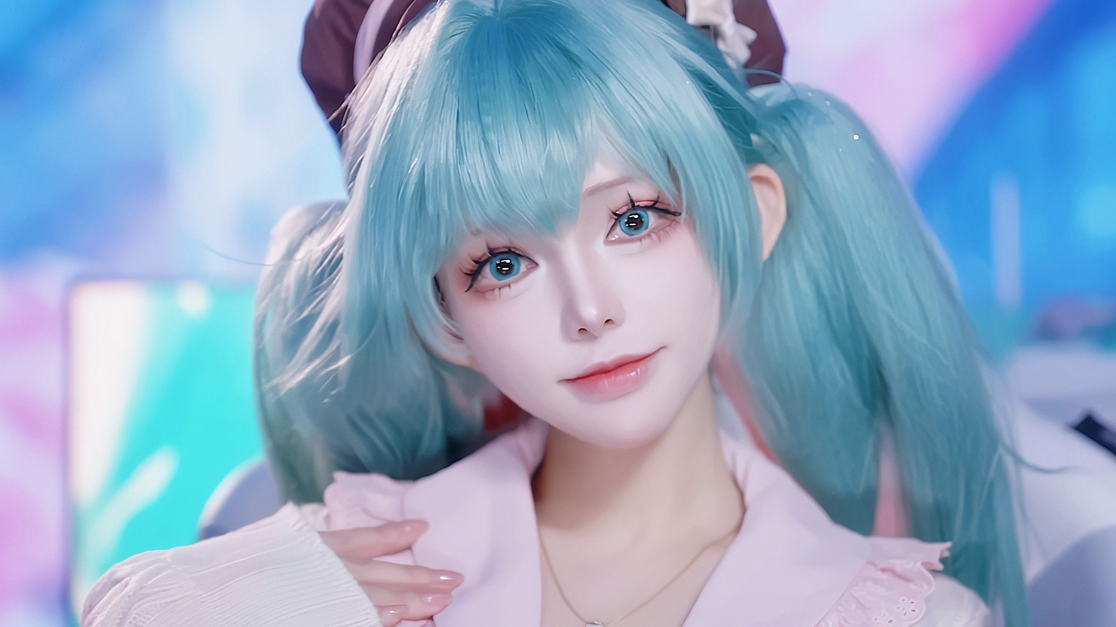 Holy shit, no sound out of Hatsune Miku!