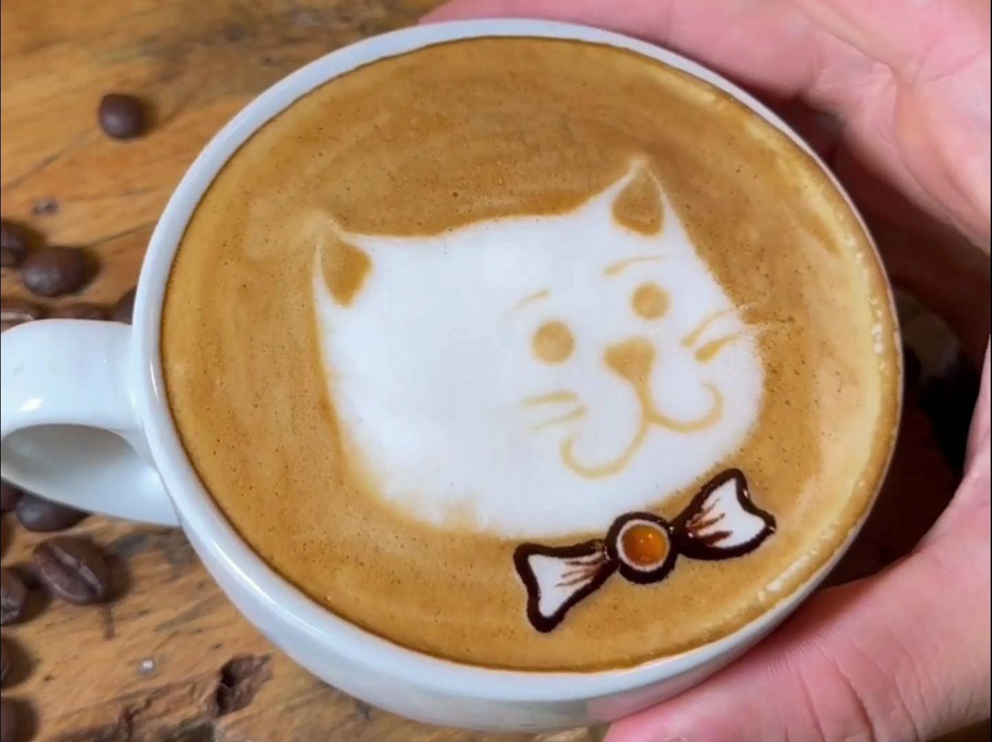 轻松帅猫拿铁咖啡