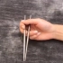 教孩子正确的拿筷子方法，马住！！！全球大百科的微博视频