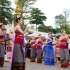 西双版纳泼水节，举行取水盛典，清一色的傣族美女