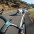 长板VS自行车山道漂移竞速，现实版速度与激情！
