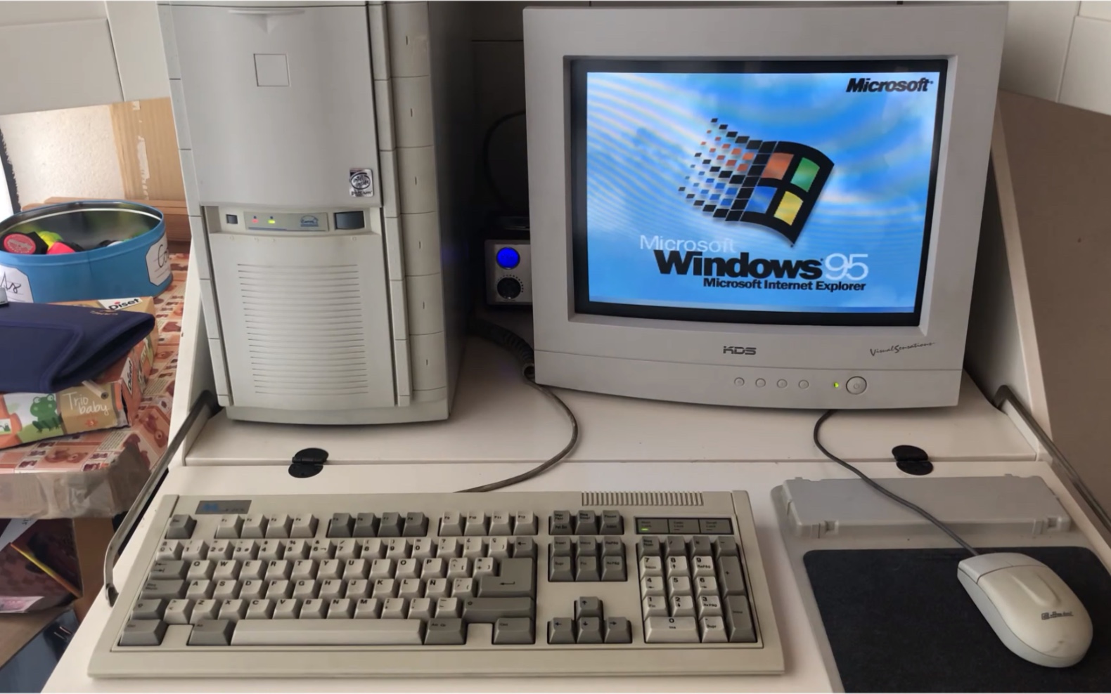 Windows 95老电脑实体机开机