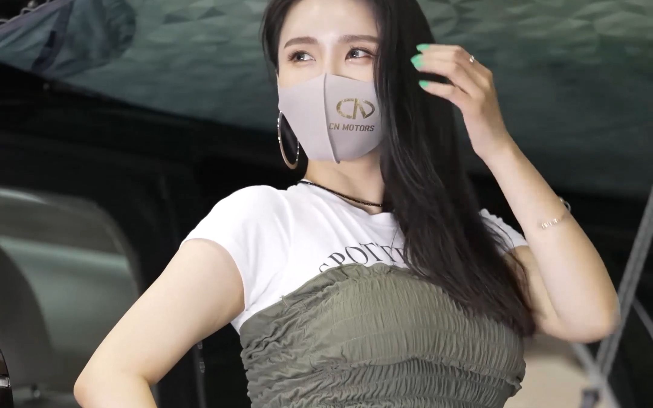Miss Kim Byul's Sexy Outdoor Outfits