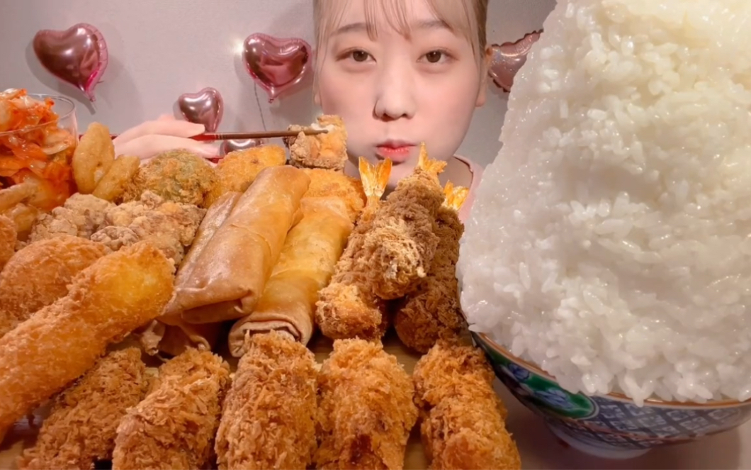 【MIYU】22.10.17 • 吃了各种各样的油炸食品