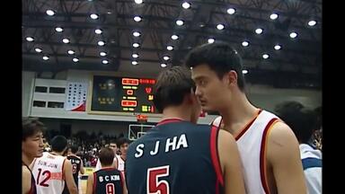 经典回顾｜2003年<em class="keyword">男篮</em>亚锦赛决赛 中国106-96韩国