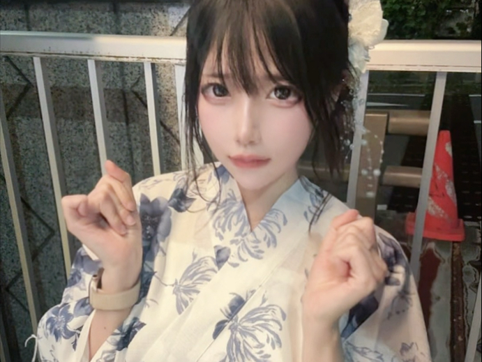 I'd love to meet you 🎆🫶🏻