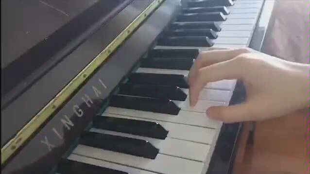 钢琴《哈农》的演奏方法，手型介绍，高抬指。