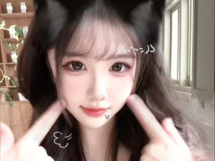 I have a very bad personality, but I have a very good face.