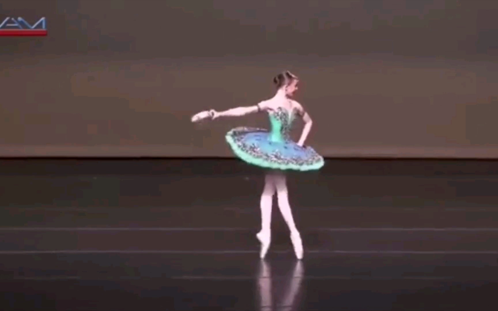 【芭蕾】Ava Arbuckle 艾斯梅拉达变奏_哔哩哔哩_bilibili