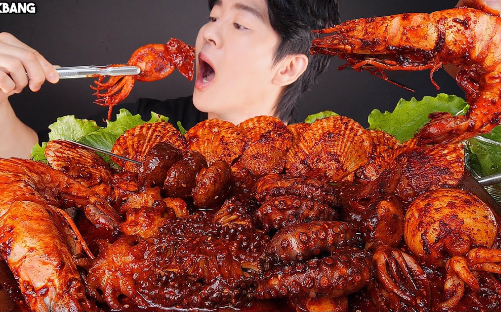 【chihun】无人声吃播：香辣海鲜大餐虾&扇贝&鱿鱼&乌贼&蘑菇  食音咀嚼音