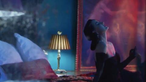 heat香水广告 2010