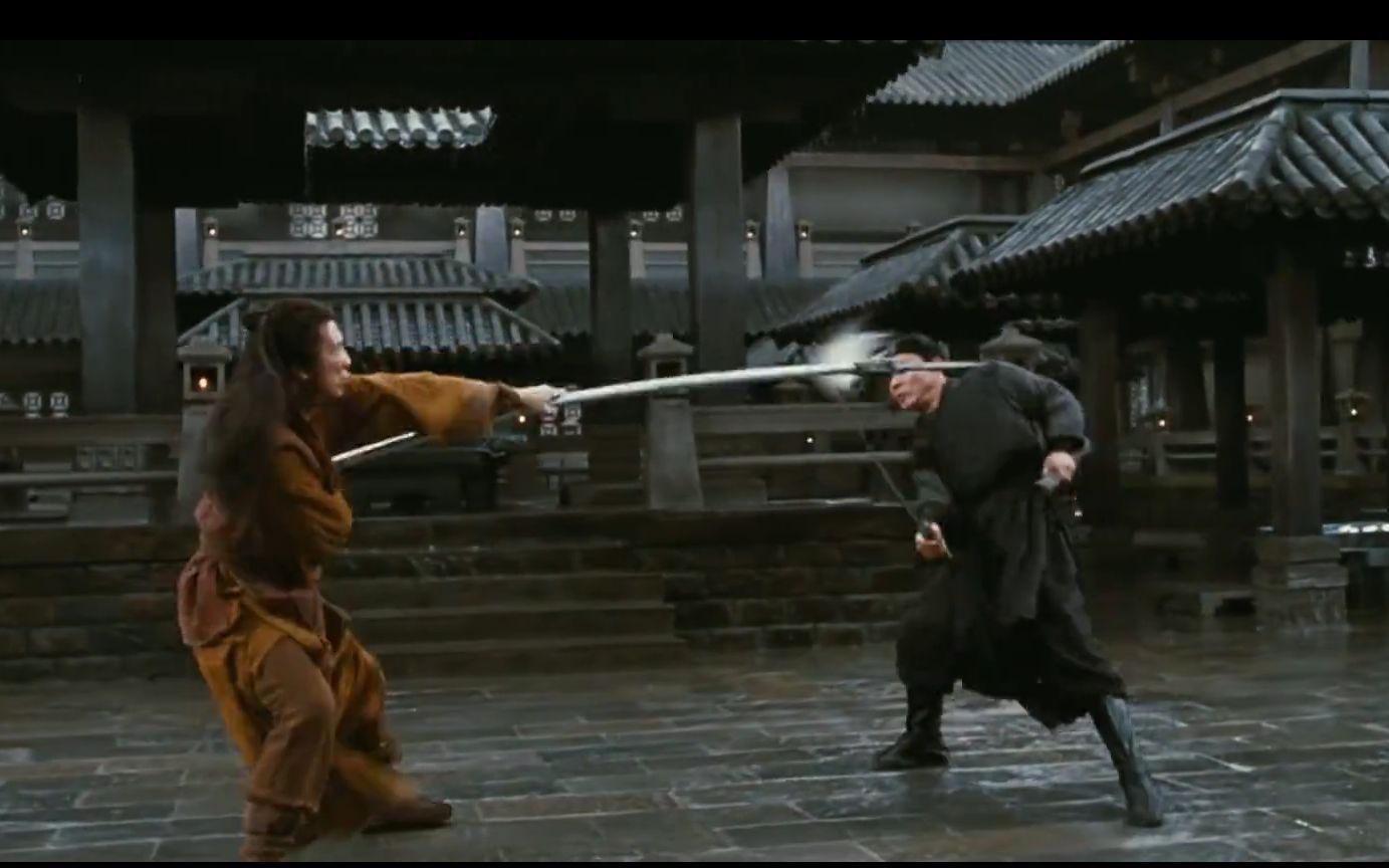 20秒甄子丹失误，李连杰瞬间收回剑，这要是流量演员，绝对一剑扇脸上了吧