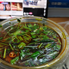 活在世上的第8691天@突然想吃螺蛳粉了，原本是想着自己骑车去买省点配送费，结果去了之后发现了一家更便宜人流量更多的螺蛳粉店，这下省了更多啦，好开心ヾ