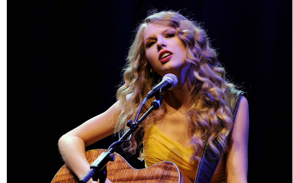 泰勒斯威夫特- I Knew You were Trouble (Red t