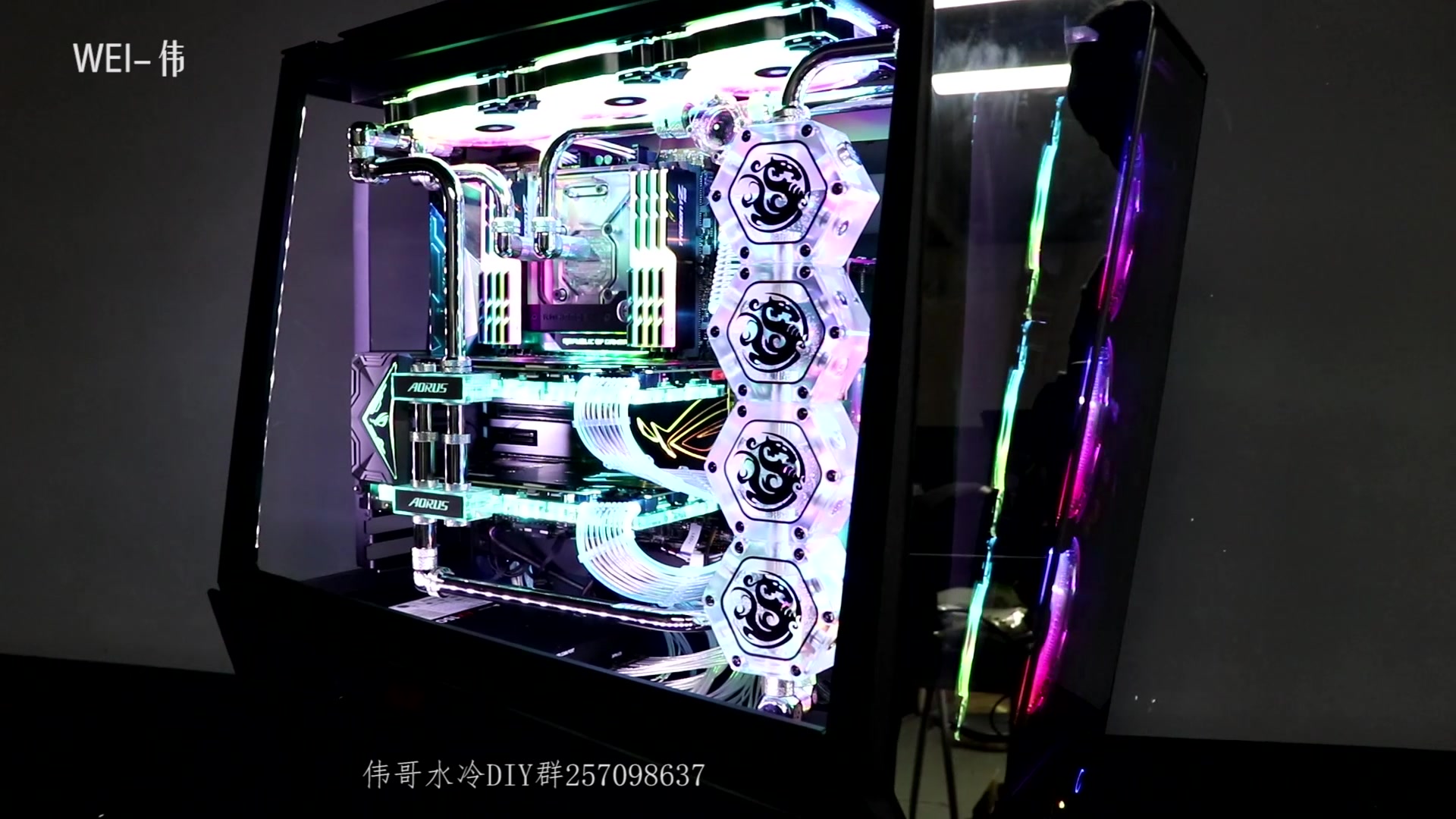 3万机箱迎广tou2.0 i9 7980xe 双1080ti技嘉水雕sli