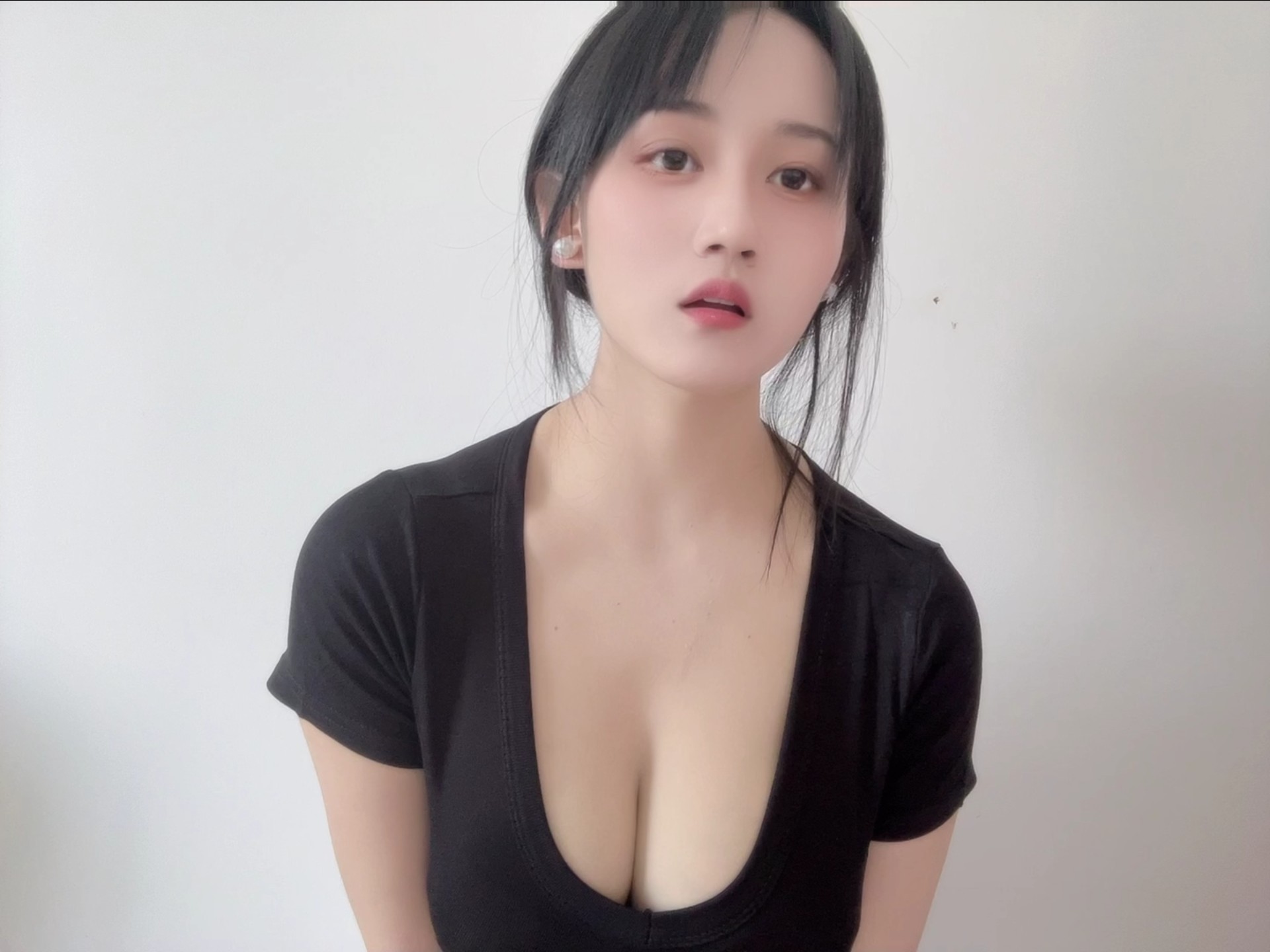 喝不了凉的我就先不出去了