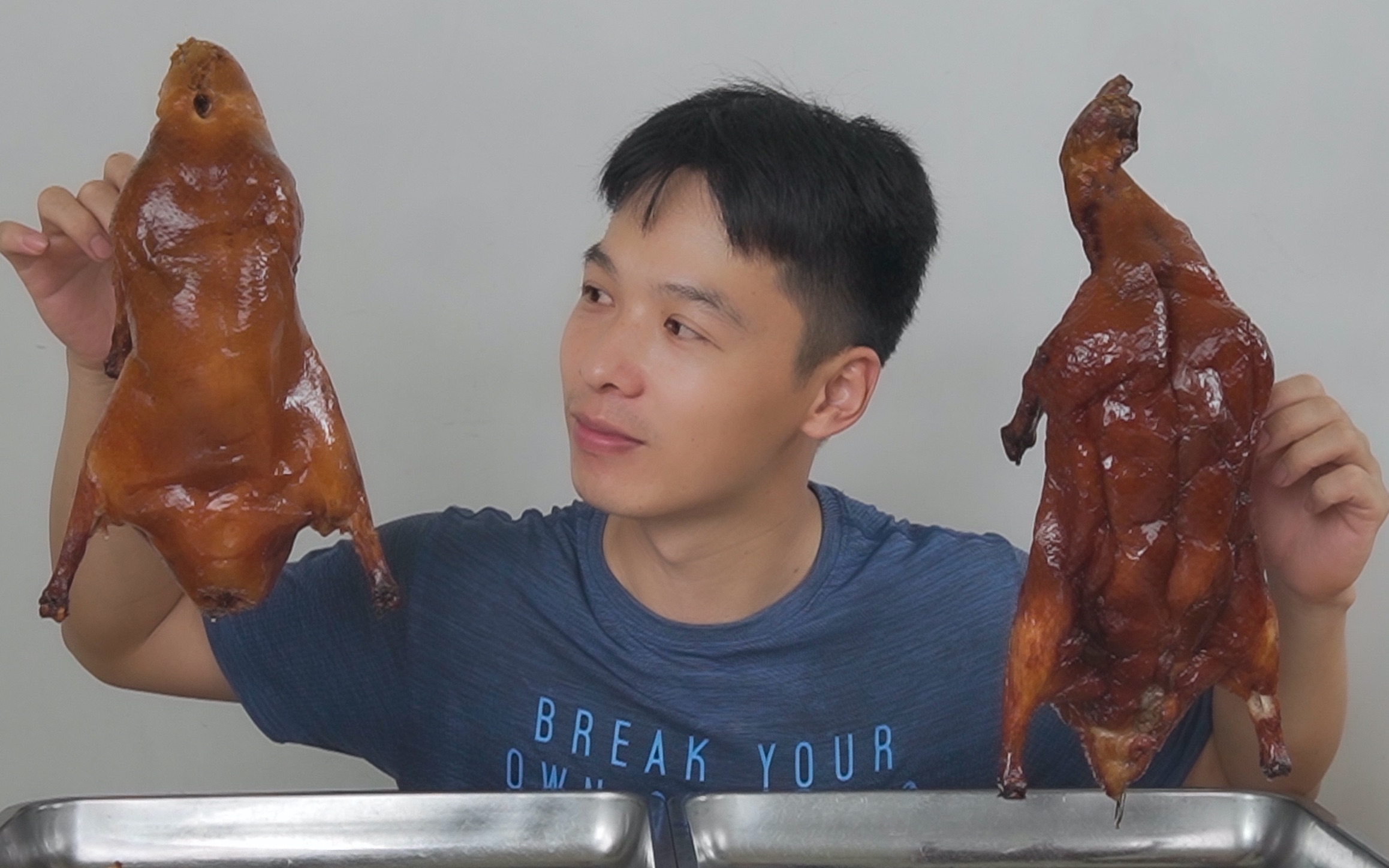 北京烤鸭和广式烧鸭有什么区别？