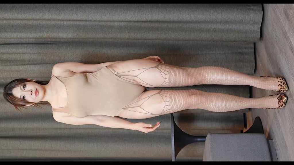 【广场舞舞王王王】最新视频上线，求关注！