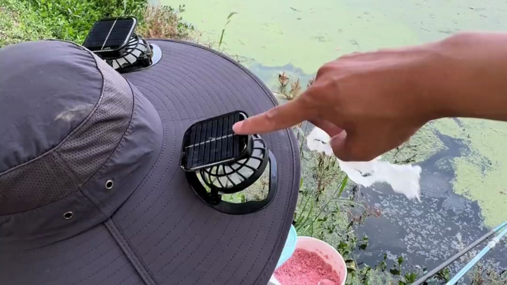 夏天外出带这个帽子钓鱼，我真的怕你冻感冒！