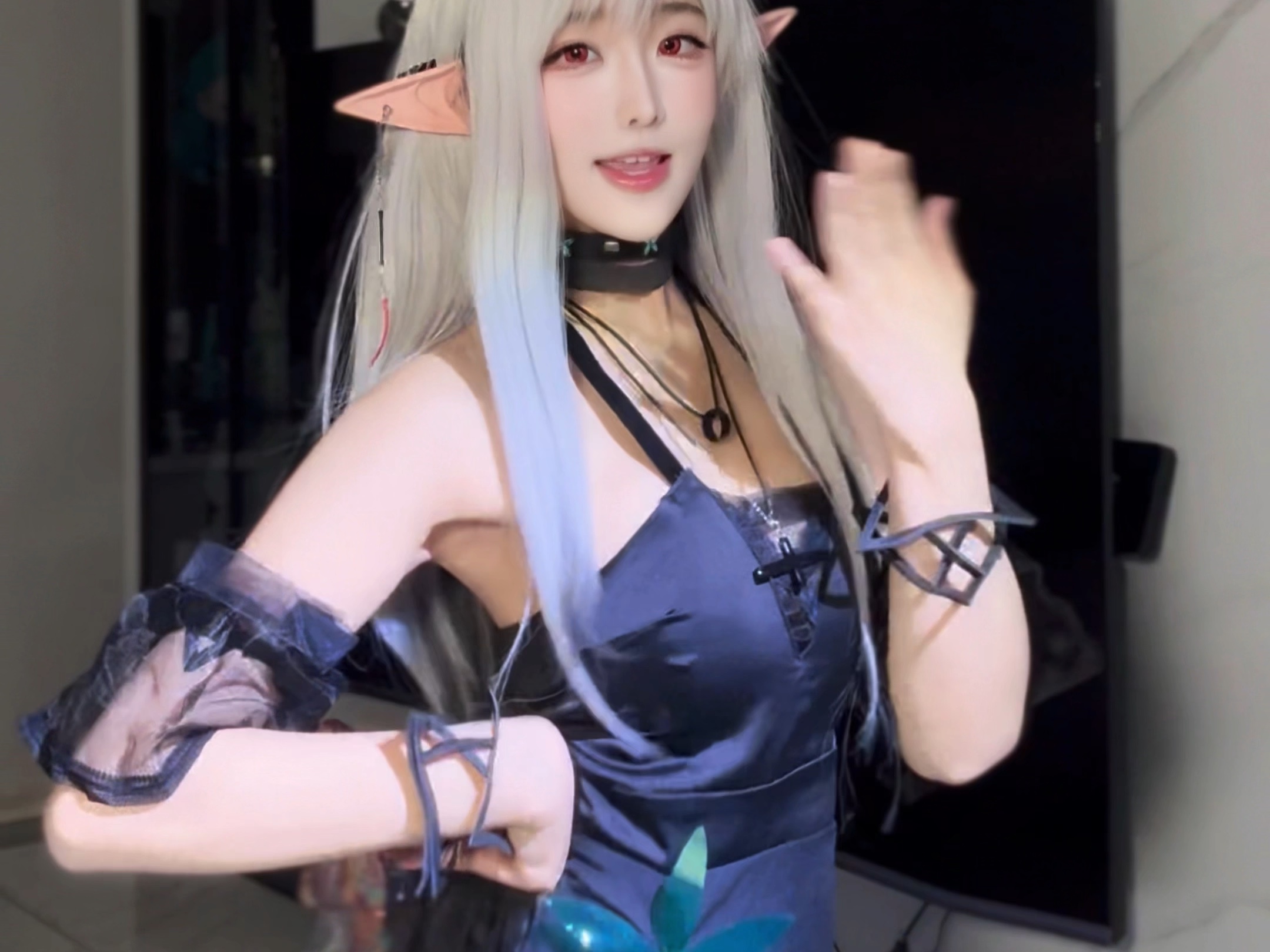 我终于学会扭胯了