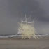 荷兰艺术家西奥.简森，利用塑胶、木头等常见的无生物物体所创造的海滩风力自走巨兽。太强了！   