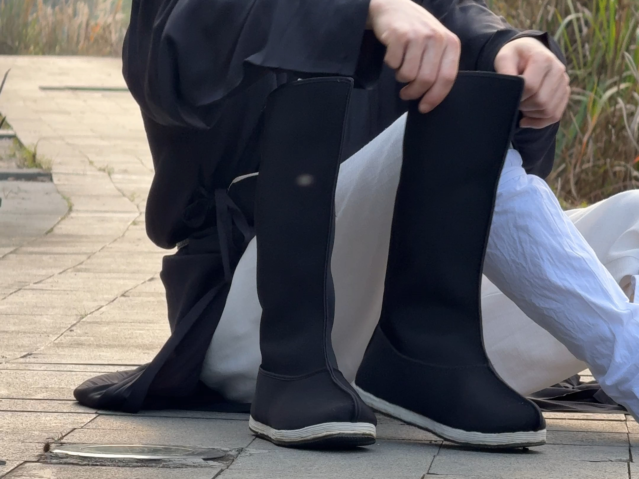 依旧穿脱靴视频