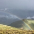冷噶错，暴雨后出现的绝美彩虹，横跨在贡嘎雪山面前，太美了！