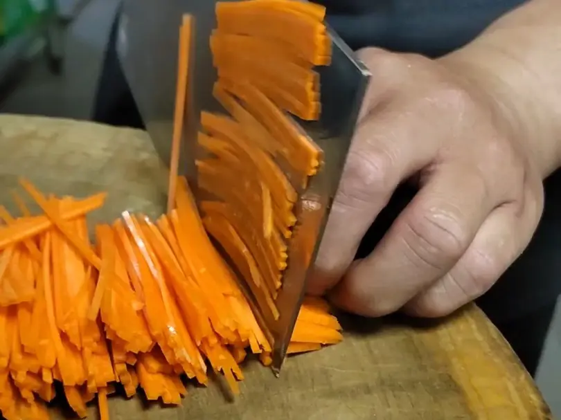 胡萝卜快速切丝