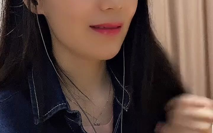 今天呢来模拟一个洗头-声控助眠一菲-声控助眠一菲-哔哩哔哩视频