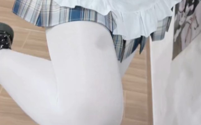 Can always love jk with white socks