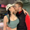 喜欢撸铁的辣妈和辣爸