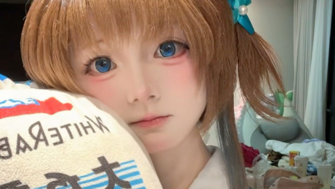 幼兔的emoji模仿挑战