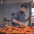 石板烤肉 印度斋月期间的街头食物 看上去……Indian ramadan street food