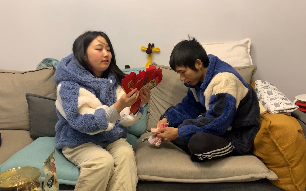 闺女,压岁钱妈先替你攒着,视频为证!