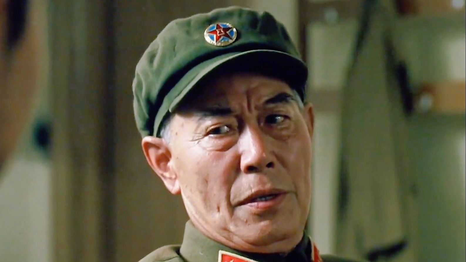 中央调你回来，是让你造原子弹的！我不会造啊！美国会，苏联会，他们会白白送给你吗？