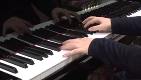 英皇钢琴二级曲谱_钢琴二级考级曲谱(3)