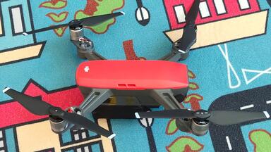 <em class="keyword">大疆晓</em>spark改装双mini2<em class="keyword">电池</em>悬停29分钟飞行30多分钟4倍数播放